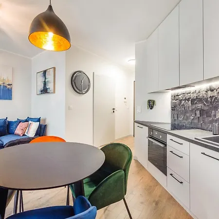 Plac Unii - Premium *